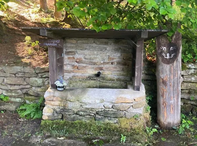 Pod Loukou Pohorská Ves
